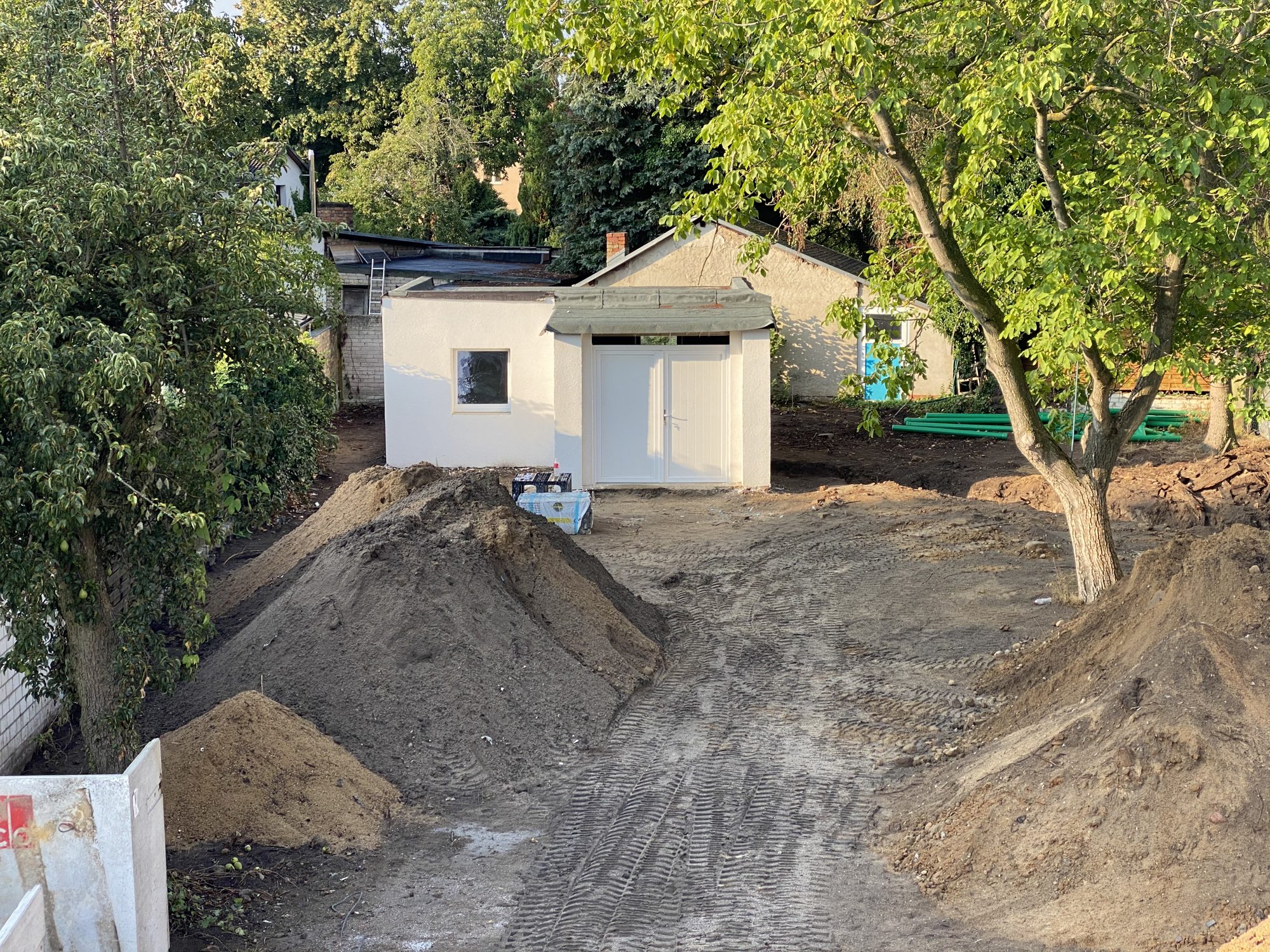 Innen- und Außenputzarbeiten Berlin-Köpenick Rübezahlallee 54 – während der Arbeiten (Bild 2)
