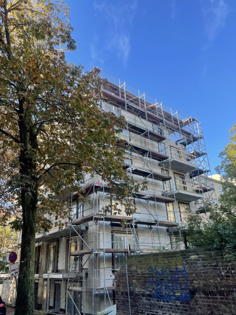 Fassade WDVS Berlin Steglitz Martinstrasse – während der Arbeiten (Bild 5)