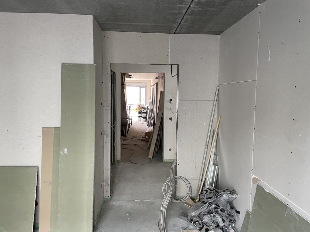 2 Mehrfamilienvillen mit Tiefgarage, Dresden – während der Arbeiten (Bild 6)