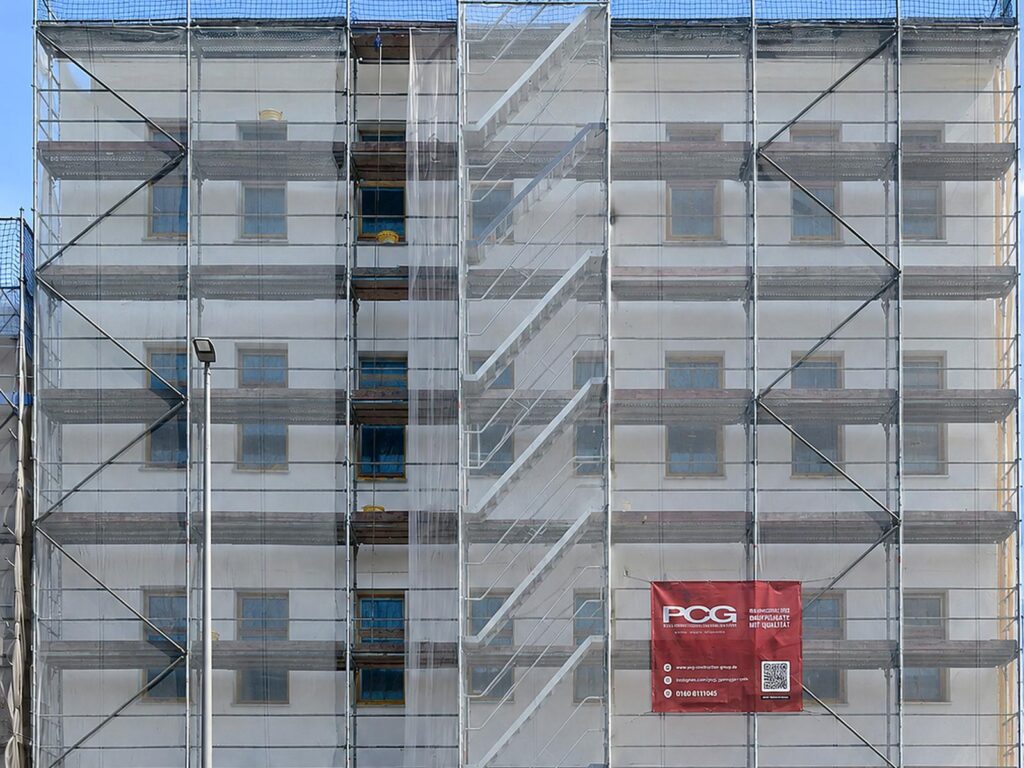 Fassade WDVS & Innenausbau Berlin-Lichtenberg Hauptstraße 86 – während der Arbeiten (Bild 6)