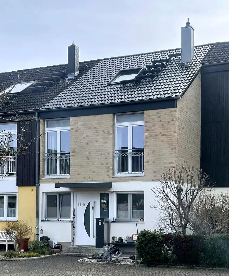 Fassade WDVS Berlin-Lankwitz Ahlener Weg – vor der Sanierung (Bild 2)